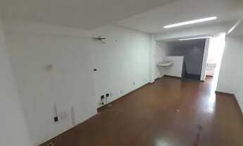 Imagem 7: Ponto comercial/Loja/Box para aluguel possui 65 metros quadrados em Centro - Juiz de Fora