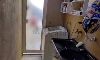 Imagem 3: Casa Sobrado - Santa Cruz dos Lázaros - Jacareí - 2 Dormitórios - 90m²