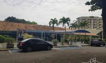 Imagem 4: Quatro Paredes vende - Ocean Drive na Barra da Tijuca - Cobertura duplex em frente a praia