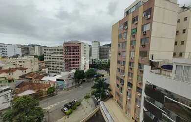 Imagem 2: Tijuca Apartamento com 2 dormitórios