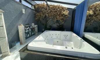 Imagem 6: Cobertura de luxo no coração da barra