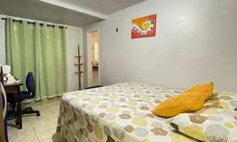 Imagem 4: Casa em Itapuã com 3 Quartos e 2 banheiros à Venda, 100 m² por R$ 120.000.00