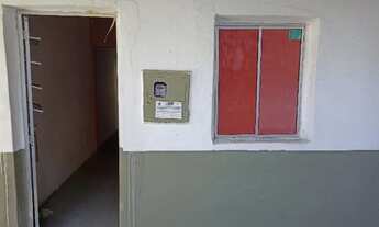 Imagem: Quitinete local Extra rua calçada perto