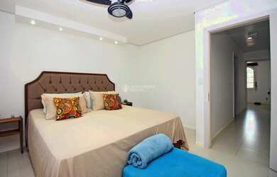 Imagem 4: PORTO ALEGRE - Casa Padrão - Jardim Itu Sabará