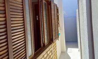 Imagem 2: Casa para Aluguel - Campeche, 1 quarto, à 90m da praia