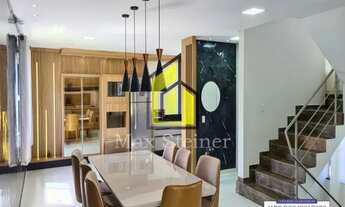 Imagem: Sobrado alto padrão mobiliado com três