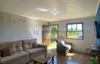 Imagem 5: Casa em alvenaria com 2 dormitórios na avenida em Magistério