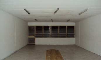 Imagem: Comercial/Industrial de 142 metros quadrados