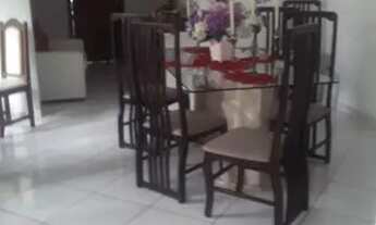 Imagem 3: 01 Suíte mobiliada quarto mobiliado dentro de casa pra mulher