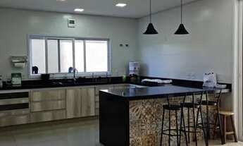 Imagem 3: Casa de condomínio sobrado para venda tem 300 metros quadrados com 4 quartos