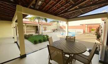 Imagem 3: Casa p/ venda com 350m2, 6 quartos, 1 suíte, 7 vagas, na Morada da Colina - Resende - RJ