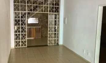 Imagem: CASA DUPLEX 5/4, SUÍTE - EXCELENTE LOCALIZAÇÃO