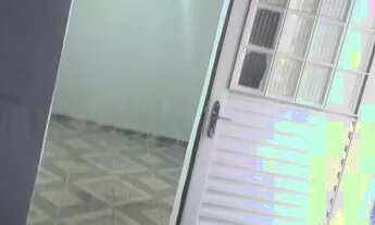 Imagem: Aluga barraco de fundos