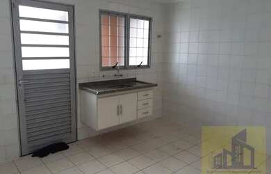 Imagem 4: São Paulo - Casa de Condomínio - Jardim Santa Lucrécia