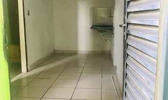 Imagem 3: Alugo casa 2 qtos R$ 650 xangrila zap * sem fiador