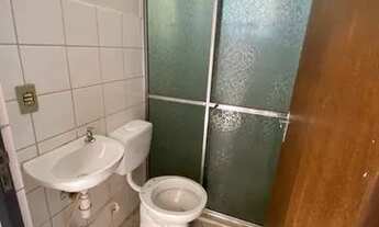 Imagem 6: Qs 108 apartamento de 2 quartos, fica no 4º andar, próximo do metro só R$ 135.000,00