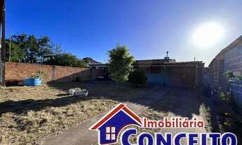 Imagem 3: C23 - Residência localizada em região tranquila no balneário Harmonia