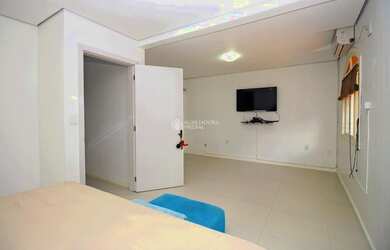 Imagem 6: PORTO ALEGRE - Casa Padrão - Jardim Itu Sabará