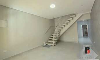 Imagem 1: Sobrado em rua particular - proximo metro