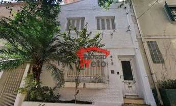 Imagem: Sobrado com cerca de 180 m², 4 dormitórios