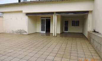 Imagem 4: Casa de 03 quartos no Centro de Goiânia