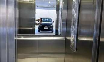 Imagem 6: Amplo! Apt da frente com 2qts, 2wc, elevador, varanda, próx Shopping Via Sul