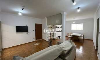 Imagem 3: Casa residencial com 5 quartos sendo 2 suíte disponível para locação e venda no bairro Bra