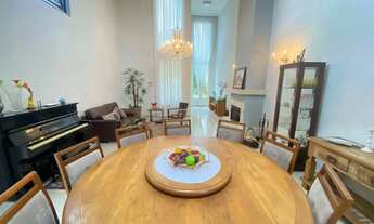 Imagem 5: Casa 4 quartos - Grama