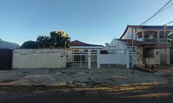 Imagem 2: Casa para venda tem 280m² na Vila Bandeirante - OPORTUNIDADE