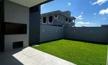 Imagem 5: Casa com 4 quartos na Praia do Campeche, em Florianópolis! Churrasqueira e 2 vagas