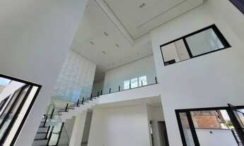 Imagem 7: Vendo Casa Duplex no Alphaville - 04 Suítes - Ótima Oportunidade