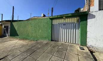 Imagem: Casa a venda no bairro da Serraria