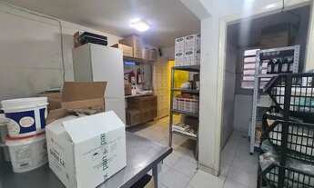 Imagem 3: Casa comercial com 250m² com 2 empresas no local no Morumbi