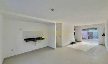 Imagem 4: Linda Casa Duplex com Quintal Privativo no Residencial Jacaraípe!