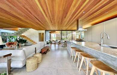 Imagem 6: Casa Beira Lago | 5 Suítes | Mobiliada