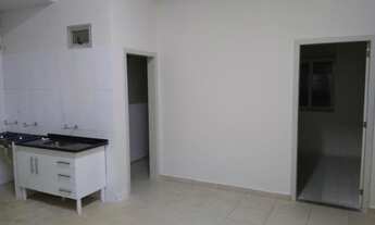 Imagem: Apartamento no centro 1° andar 700.00 aluguel