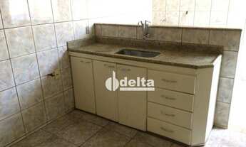 Imagem 3: Apartamento com 3 dormitórios à venda, 115 m² por R$ 350.000,00 - Santa Mônica - Uberlândi