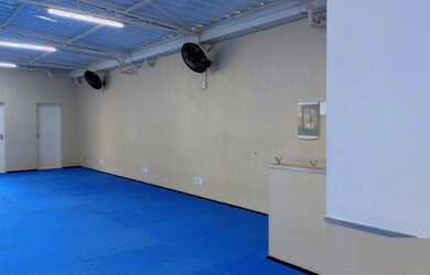 Imagem 5: Prédio comercial em Santana