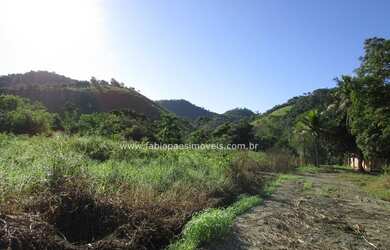 Imagem 4: Fabio Paes Imóveis - Sítio a venda com 30.000 m², plano e com córrego