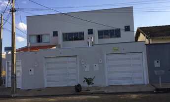 Imagem 3: Casa para venda possui 100 metros quadrados com 2 quartos em Jardim Europa - Uberlândia