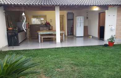 Imagem 4: Casa para venda possui 207 metros quadrados com 4 quartos em Cidade Jardim - Uberlândia