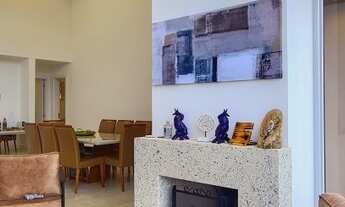 Imagem 5: Casa a venda em<br>Condomínio 300 metros quadrados com 4 suítes