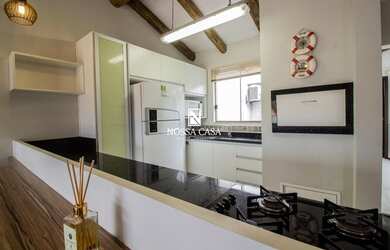 Imagem 6: Casa para venda possui 310 metros quadrados com 4 quartos em Praia da Cal - Torres - RS