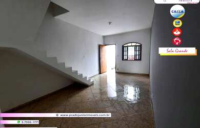 Imagem 4: Oportunidade - 2 Quartos grandes, Sala Espaçosa, Quintal grande, 2 Vagas