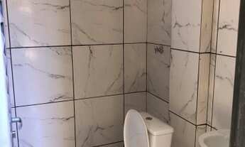 Imagem 6: BARRACÃO na entrada do bairro Altos da Serra Cba