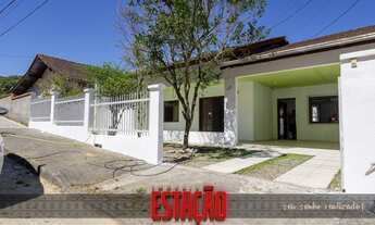 Imagem: Casa térrea no bairro Fortaleza!