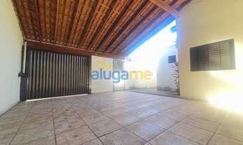 Imagem 2: Ref.: 6078 - Casa no bairro Regissol, com garagem coberta, quintal com jardim e 2 banheiro