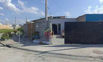 Imagem: Casa com 4 dormitórios à venda, 180 m²