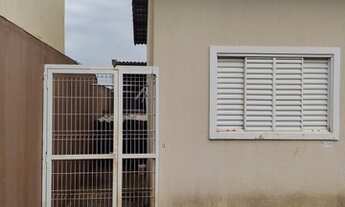 Imagem 3: Casa para venda com 72 metros quadrados com 3 quartos em Jardim Brasília - Uberlândia - MG