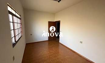 Imagem 6: Casa para locação, 3 quartos, 1 suíte, 3 vagas, Manoel Mendes - Uberaba/MG